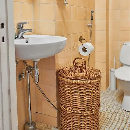 Kotimaailma - Vuorimiehenkatu 10 Helsingfors